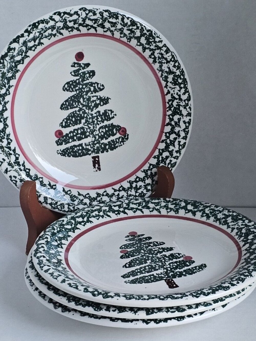 Furio Holiday Christmas Tree Dessert Salad Plates 8" Italy sponge painted handpa - Picture 7 of 14